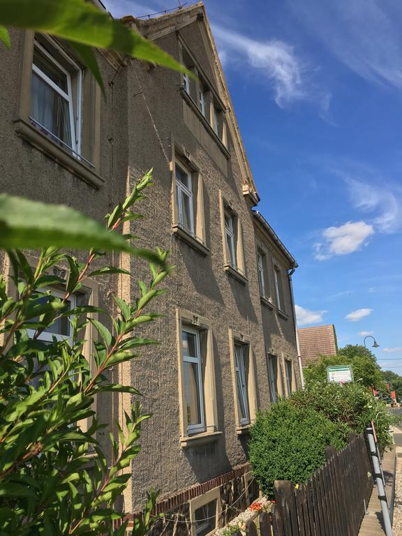 Zum Alten Koenig Cavertitz Exterior photo